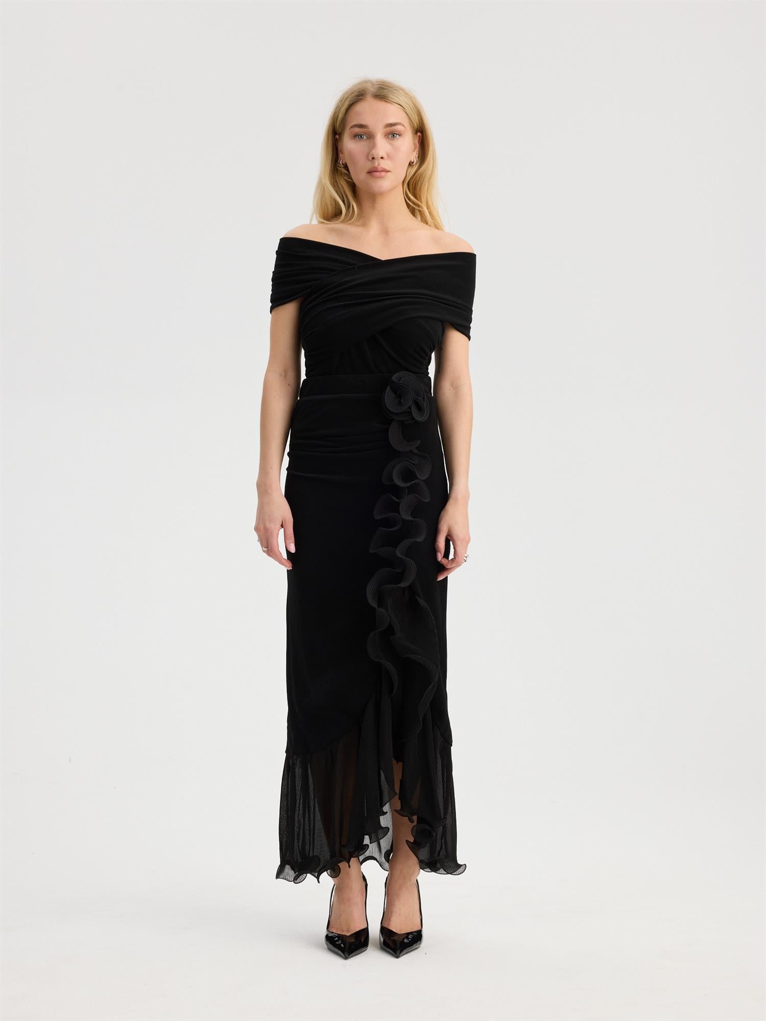 Dion Skirt Black Skjørt